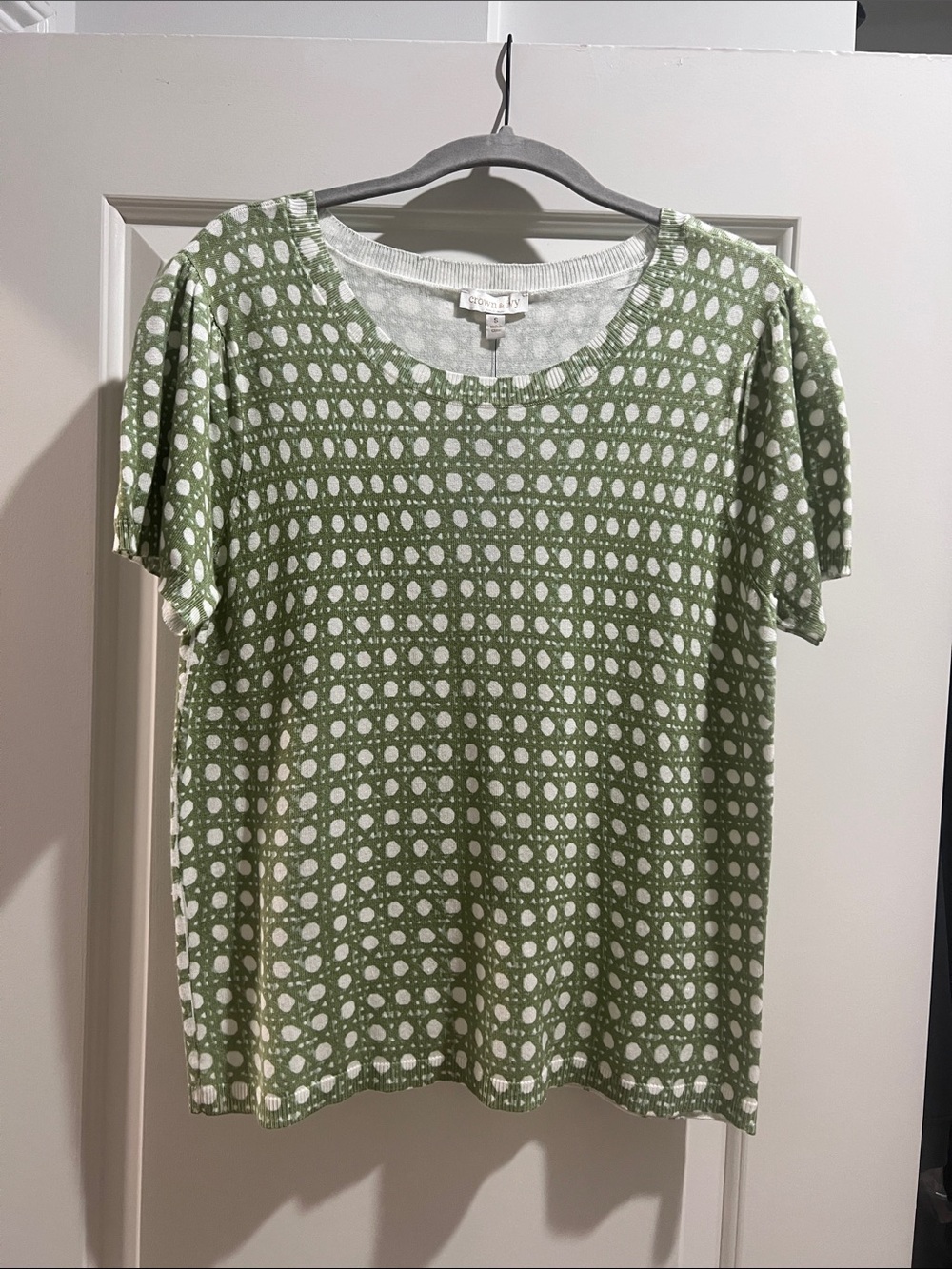 Crown & Ivy Cane Sweater Size Small